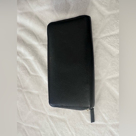 Gucci *Pristine* Soho Clutch Leather Wallet - Picture 5 of 8